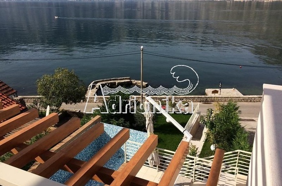 Вилла класса люкс, Столив, первая линия - фото