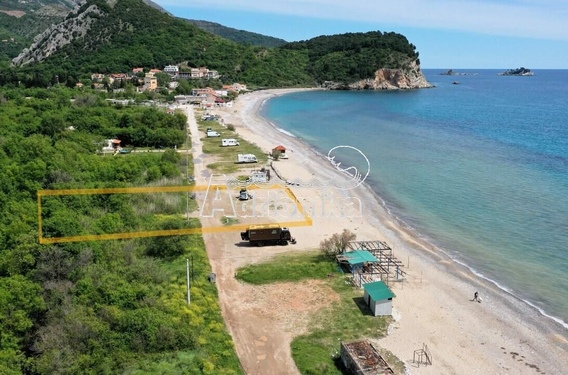 Участок на первой линии от пляжа в Булярице - фото