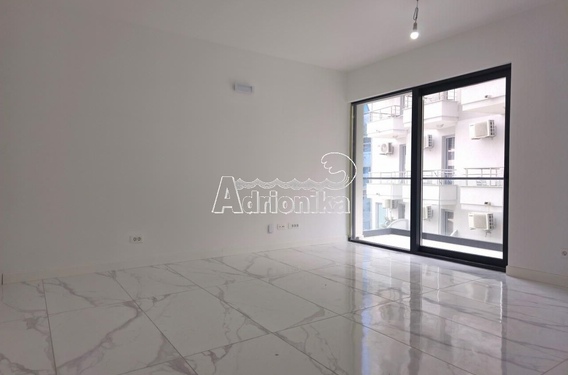 Квартира всего в 100 метрах от моря, Рафаиловичи - фото