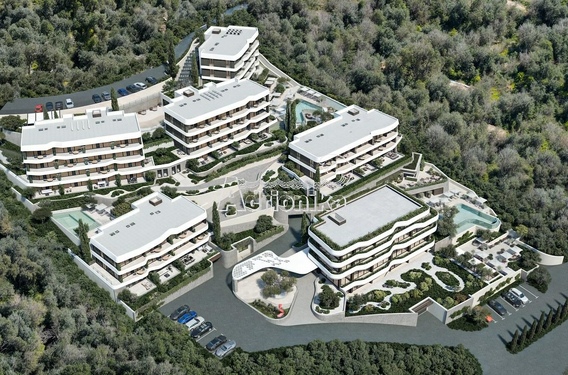 Новый эксклюзивный жилой комплекс в стадии строительства в Режевичах - фото