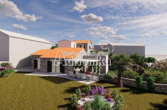 Каменный дом на Луштице с эскизным проектом реконструкции - фото