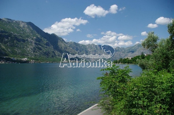 Урбанизированный участок на первой линии в Муо - фото