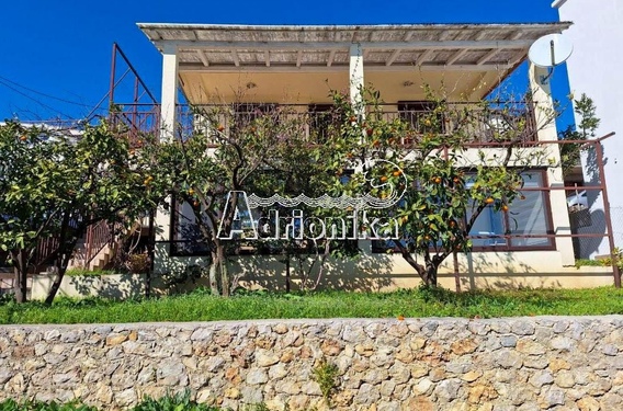 Дом с видом на море в Добра Вода - фото