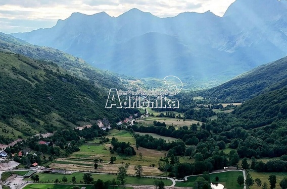 Продаются участки в поселке Липово, Колашин - фото