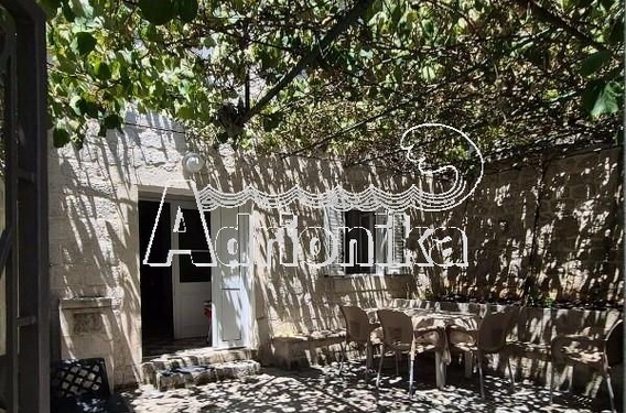 Каменный дом на первой линии у моря &ndash; Доброта, Бока-Которская бухта - фото