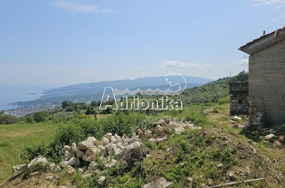 Большой участок с объектами и  видом на море, Добра Вода - фото
