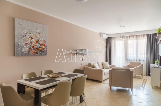 Новая квартира с мебелью, Бечичи - фото