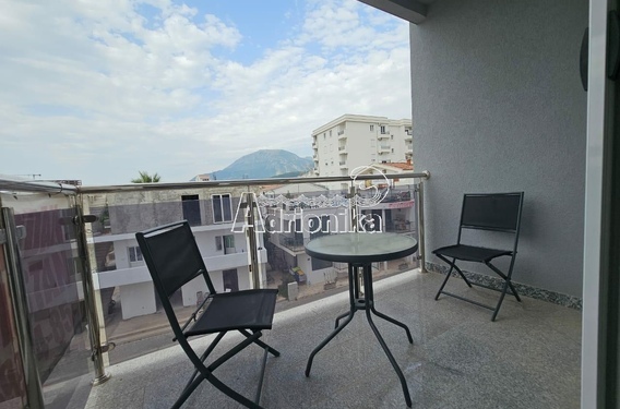 Новая двухкомнатная квартира с видом на море, Бар - фото