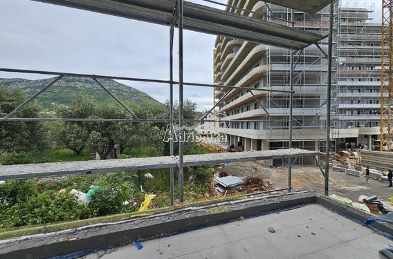 Двухкомнатная квартира в Шушани - фото