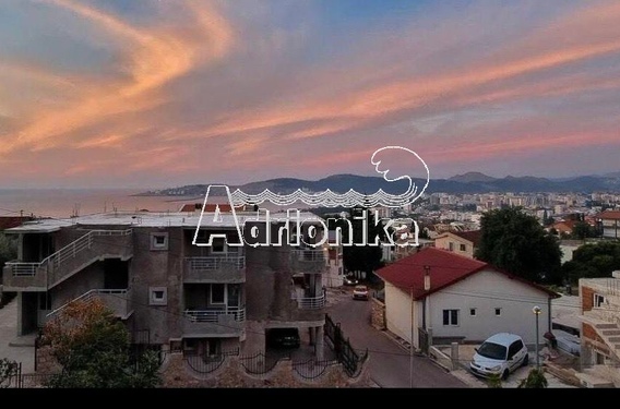 Дом с апартаментами у моря, Шушань - фото