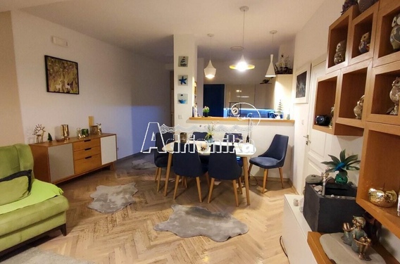 Трехкомнатная отремонтированная квартира в 100 метрах от моря, Бар - фото