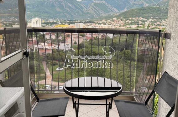 Квартира в центре Бара, две спальни - фото