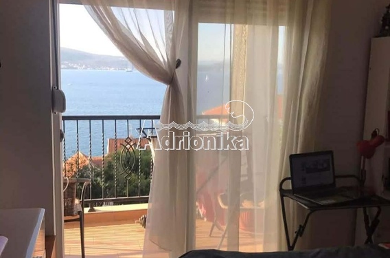 Прекрасная двухкомнатная квартира рядом с морем с великолепным видом - фото