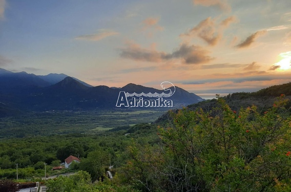 Большой участок с видом на Скадарское озеро, Бар - фото