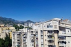 Просторная трёхкомнатная квартира в самом центре Бара