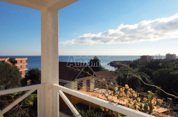 Дом в Баре - фото