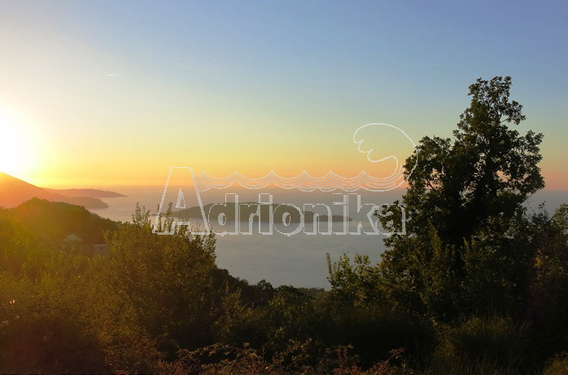 Участок в Куляче с видом на море - фото