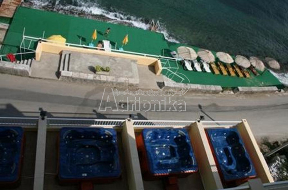 Отель в Столиве - фото