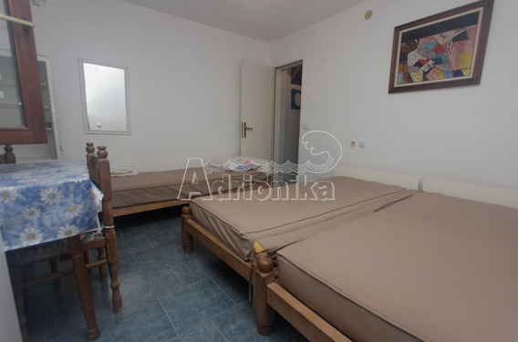 Дом в Святом Стефане - фото