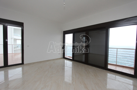 Пентхаусы в Добре Воде - фото