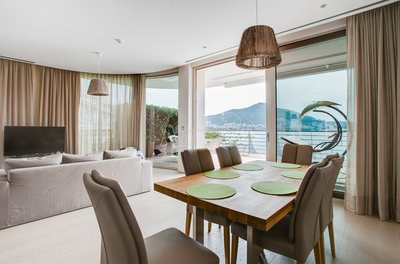 Квартира на первой линии в Будве - фото