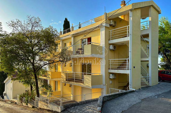 Продается очаровательный отель в живописном городе Бар - фото