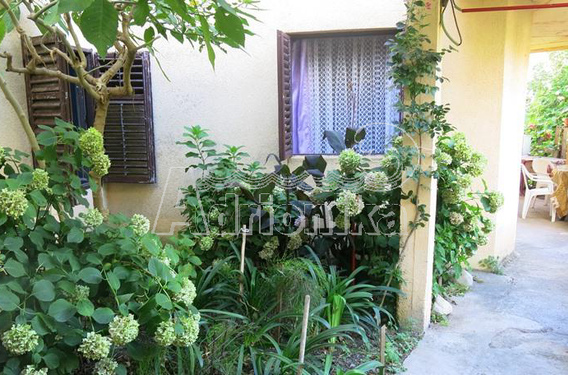 СПЕЦИАЛЬНОЕ ПРЕДЛОЖЕНИЕ! Мини-отель в Рафаиловичи рядом с морем - фото