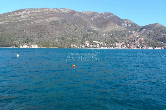 Участок в привлекательном месте всего в 80 метрах от моря, Лепетане - фото