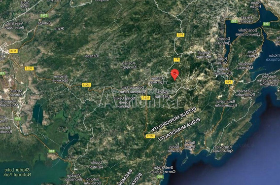 Сельский участок недалеко от национального парка Ловчен, Байице - Цетине - фото