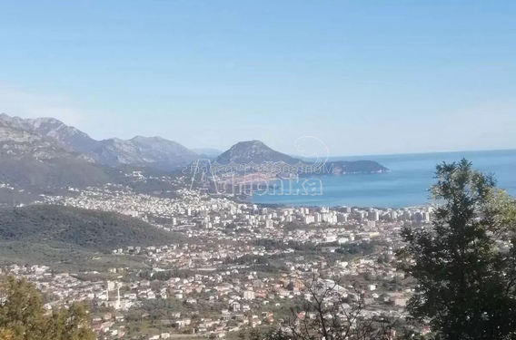 Участок в  Донье Поде - фото