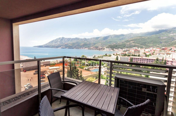 Апартамент с видом на море и двумя спальнями, ЖК Гармония - фото