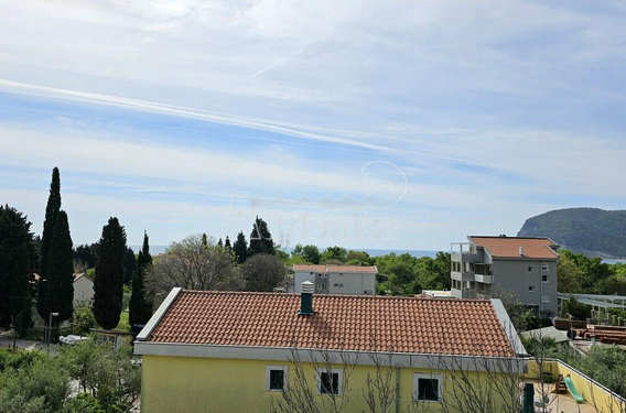 Новая двухкомнатная квартира недалеко от пляжа, Булярица - фото