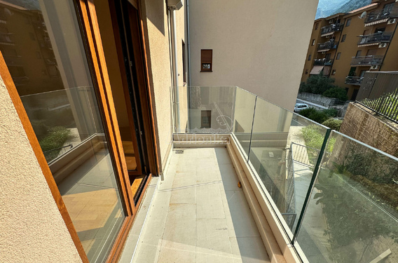 Комфортная двухкомнатная квартира в центре Доброты, Котор - фото