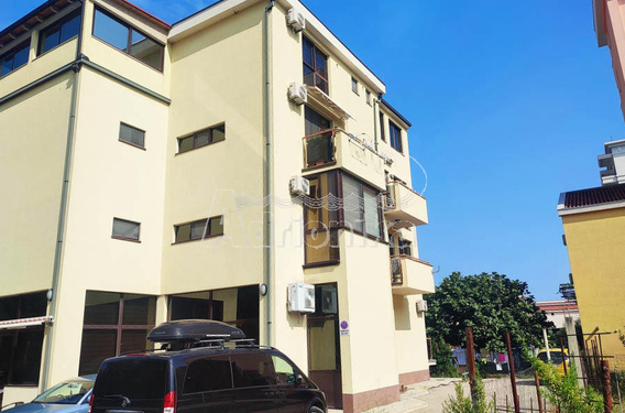 Квартира в Баре, 300м от набережной - фото