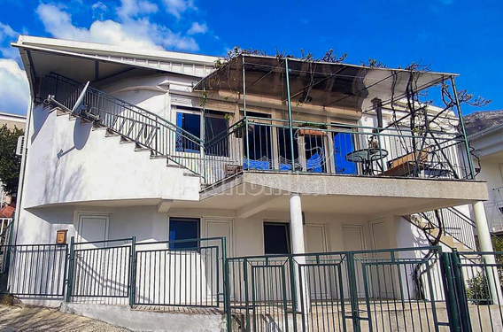 Продается дом в Сутоморе 300м до супермаркета Воли - фото