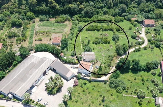 Урбанизированный участок в индустриальной зоне недалеко от центра, Бар - фото