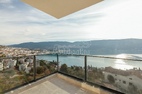 Новые качественные апартаменты с прекрасным видом на море, в Херцег-Нови