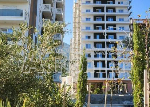 Студия в современном комплексе с бассейном, Бар - фото