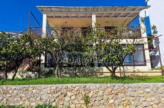 Дом с видом на море в Добра Вода - фото