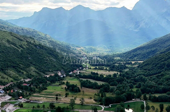 Продаются участки в поселке Липово, Колашин - фото