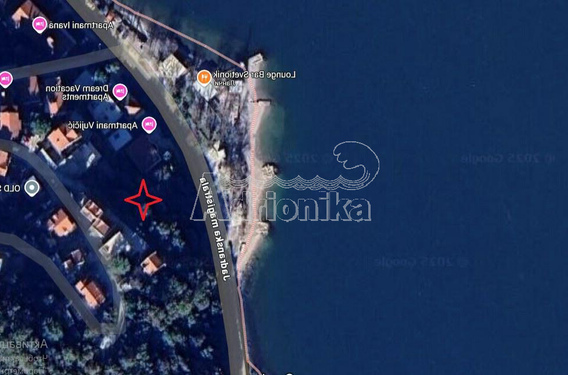 Участок в 60 метрах от моря в Лепетане - фото