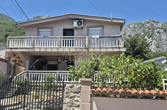 Семейный дом с видом на море &ndash; Брца, Сутоморе - фото