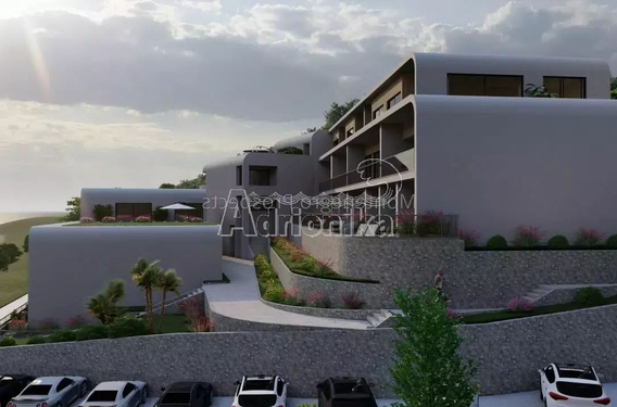 Люксовый комплекс у моря в Тивате - фото