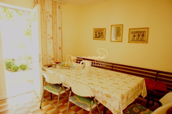 Дом в Сутоморе - фото