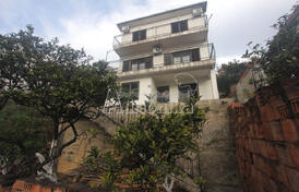 Дом в Херцег Нови