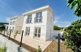 Продается новый дом в Утехе, 400м от моря