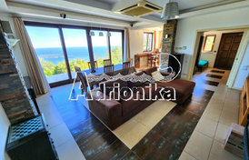 Вилла в Рустово с 5 спальнями, 392 м?