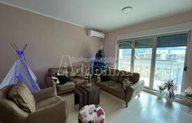 Продается трехкомнатная квартира в Которе недалеко от моря