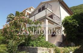 Дом в Нивице, Херцег  Нови