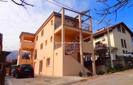 Дом в г. Тиват, район Мрчевац